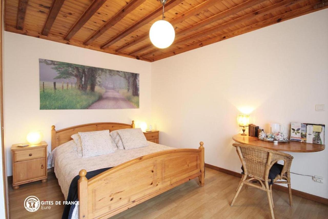 Les Chambres Du Chataignier Lery  Exterior photo